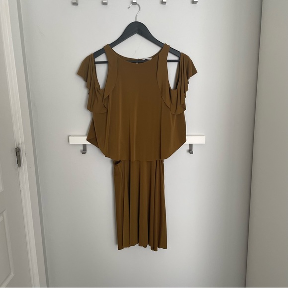 Zara Side Cut Out Cold Shoulder Dress Size M - Picture 4 of 9